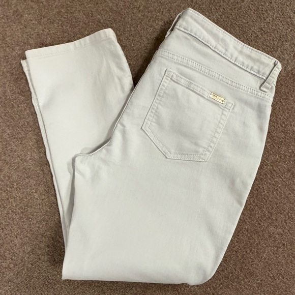 Jennifer Lopez Hip Zip Capri - Picture 2 of 8